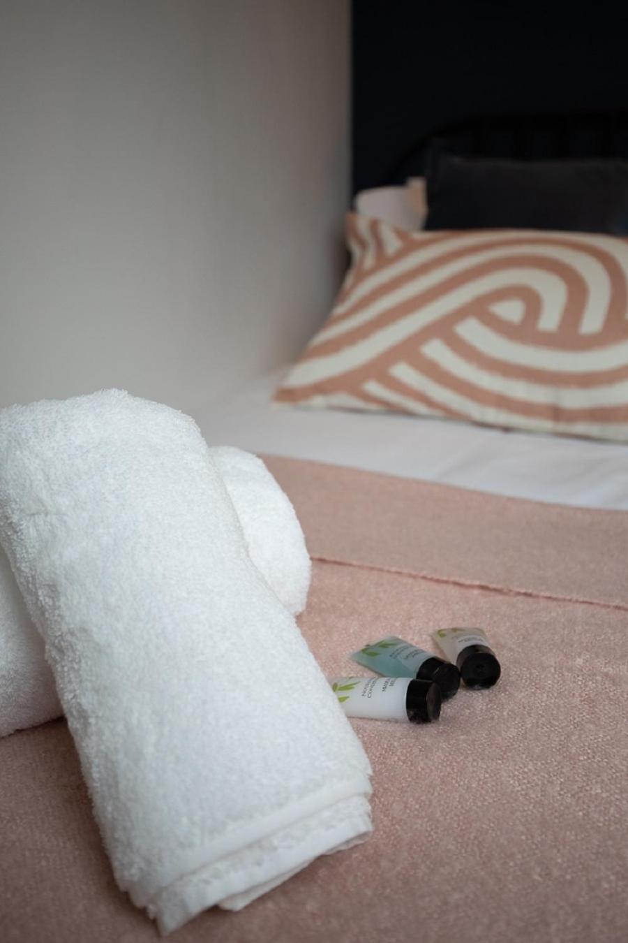 Sea Renity Villa Whitby Ngoại thất bức ảnh